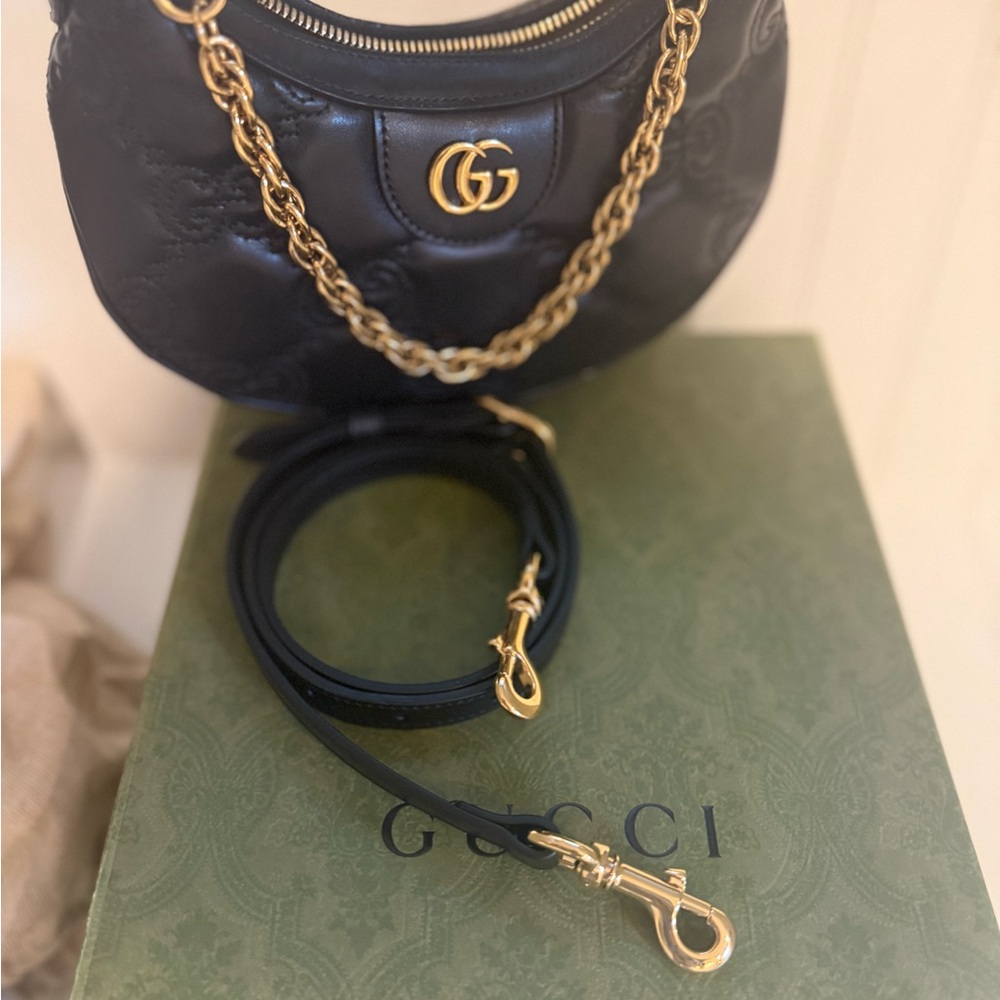 GUCCI
Calfskin GG Matelasse Mini Hobo Shoulder Bag Black Dimensions 8.2x5.5x2